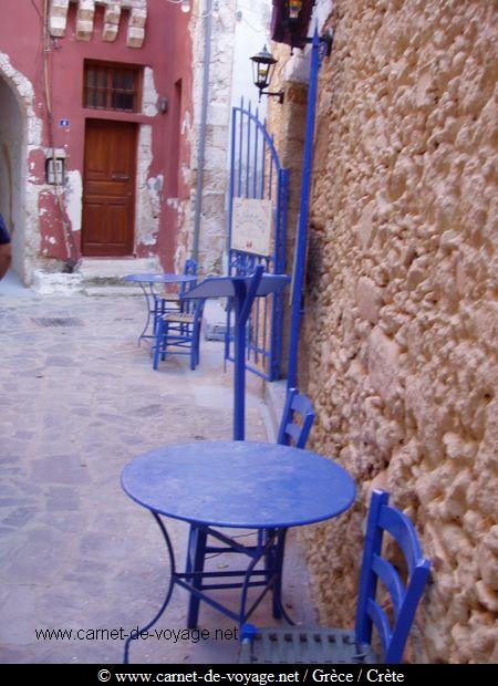crète_kriti_crete petite rue typique du bleu