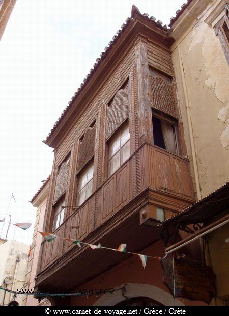 crète_kriti_crete maison à balcon de bois à Rethimno