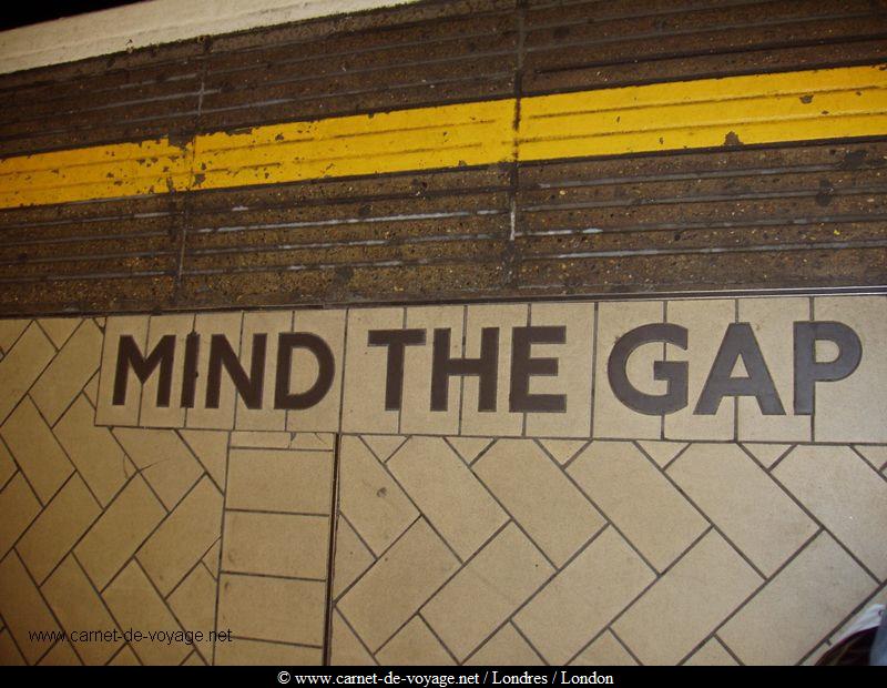 carnetdevoyage_londres_london_metro_mindthegap