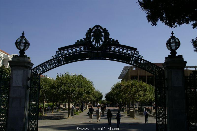 california_californie_berkeleyuniversity_universitédeberkeley_campusofberkeley